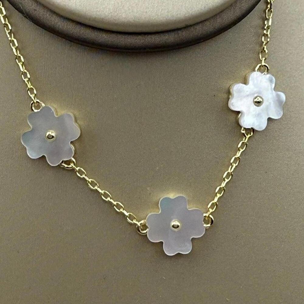 7" Mother of Pearl 3 Clover gold over Sterling Silver .925 bracelet